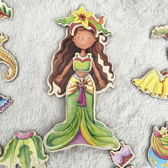 Shure Magnetic Dress Up Mermaids Mix N Match Outfits Dress Up Play Toy - Picture 7 of 8